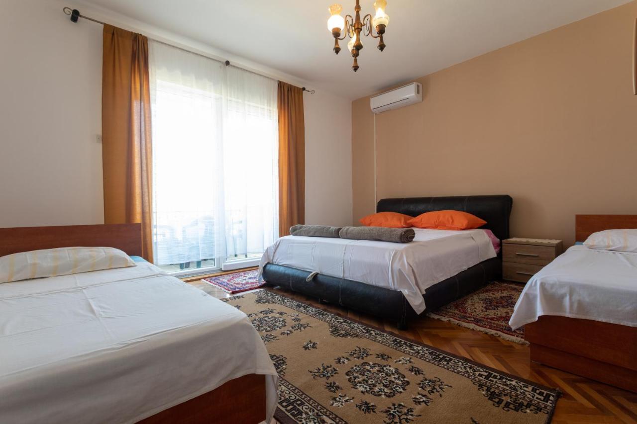 La Castagna Apartments Kotor Buitenkant foto