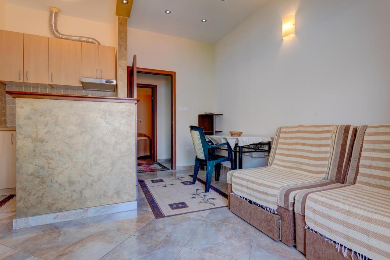 La Castagna Apartments Kotor Buitenkant foto